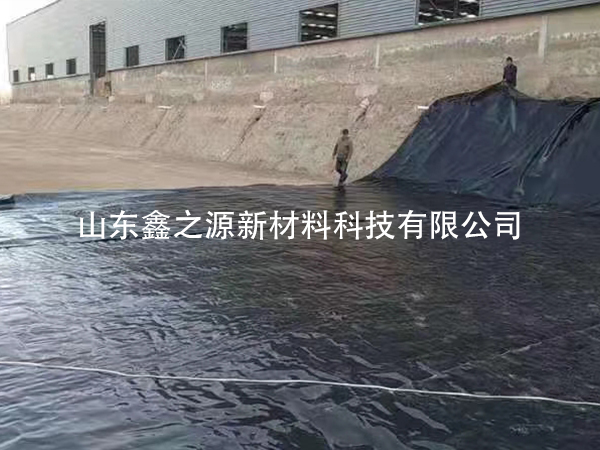 黑膜沼氣池使用過(guò)程中出現(xiàn)廢渣該如何處理？